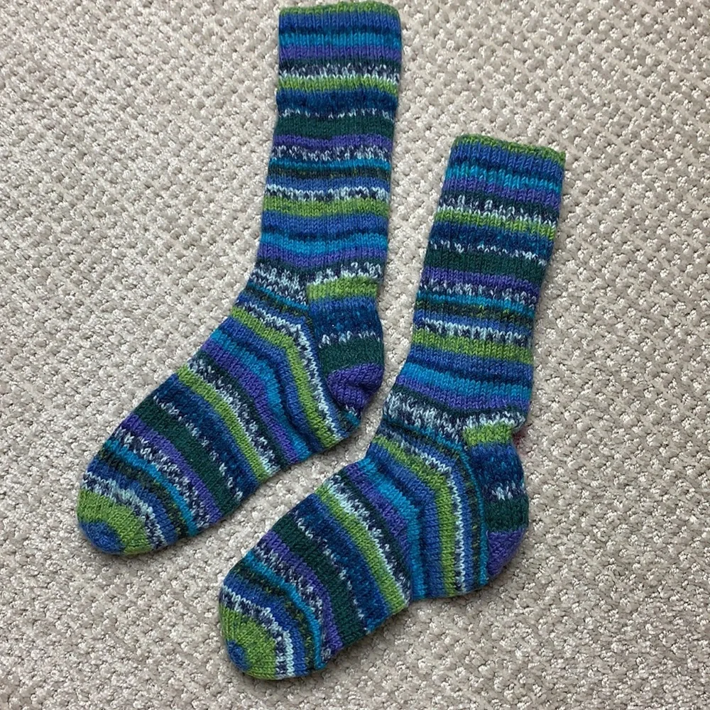 Handmade wool socks - Picture 3 of 4